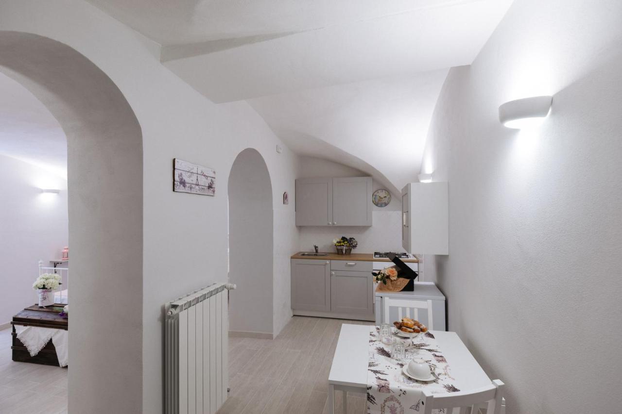 La Casa Di Aneti Lejlighed Dolceacqua Eksteriør billede